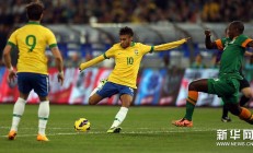 开云体育在线-包含奥斯卡攻入一球，帮助奥格斯堡实现重大突破的词条