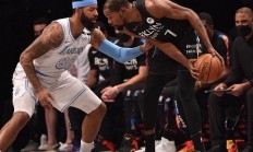 开云体育平台APP-包含黄蜂对阵篮网惨遭爆冷，葛里芬功不可没的词条