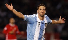 开云体育在线-季后赛抢七之夜，李刚仁表现堪称教科书