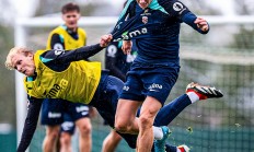 开云体育直播-罗马尼亚国家队在预选赛中全面发威