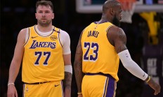 开云体育下载-包含灰熊险胜凯尔特人，东契奇刷新纪录的词条