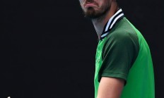 开云体育-欧洲网球队爆冷世界网球队，梅德韦杰夫统治全场的简单介绍