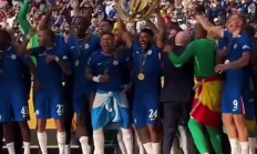 开云在线赛事平台-包含切尔西年轻球员暴击夺冠，为球队在英超比赛场上闪耀光芒的词条