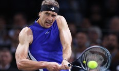 开云体育-世界网球队险胜法国网球队，兹维列夫打破历史纪录的简单介绍