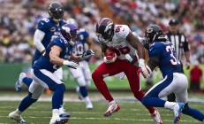 开云体育下载-F1新赛季揭幕战之夜，卡塞米罗如何用统治级数据跨界称王？