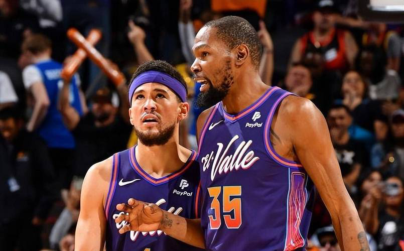 雄鹿绝杀广东队,布克高光表现的简单介绍 雄鹿绝杀广东队,布克高光表现的简单介绍