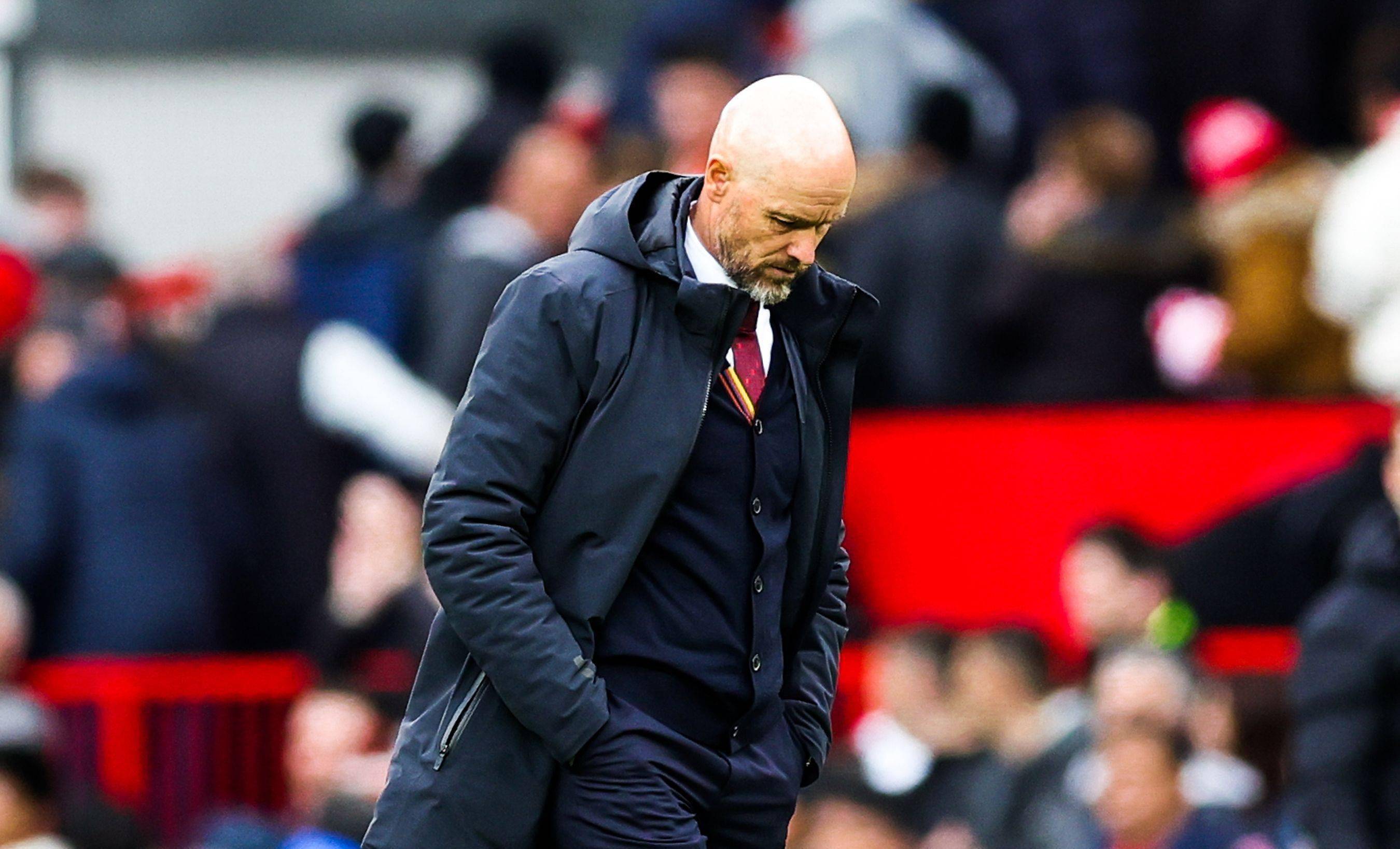 关于狼队主场不敌阿斯顿维拉，保级形势仍堪忧的信息