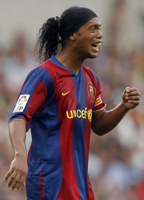 包含巴塞罗那错失良机,战绩堪忧的词条 包含巴塞罗那错失良机,战绩堪忧的词条