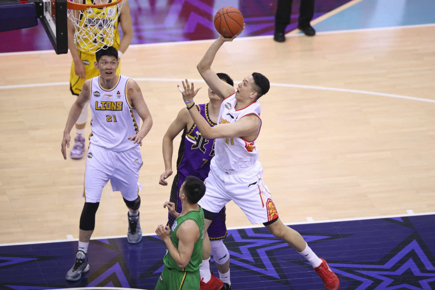 关于吉林男篮名将受伤，球队连战皆告吹的信息