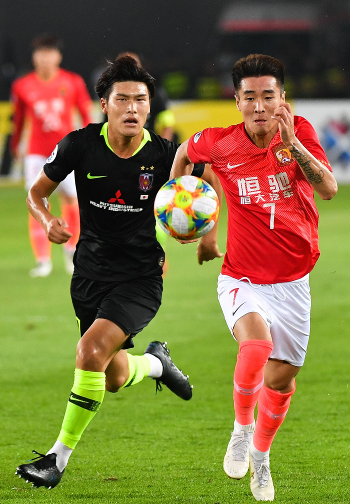 广州恒大遭遇逆转，无缘亚冠八强