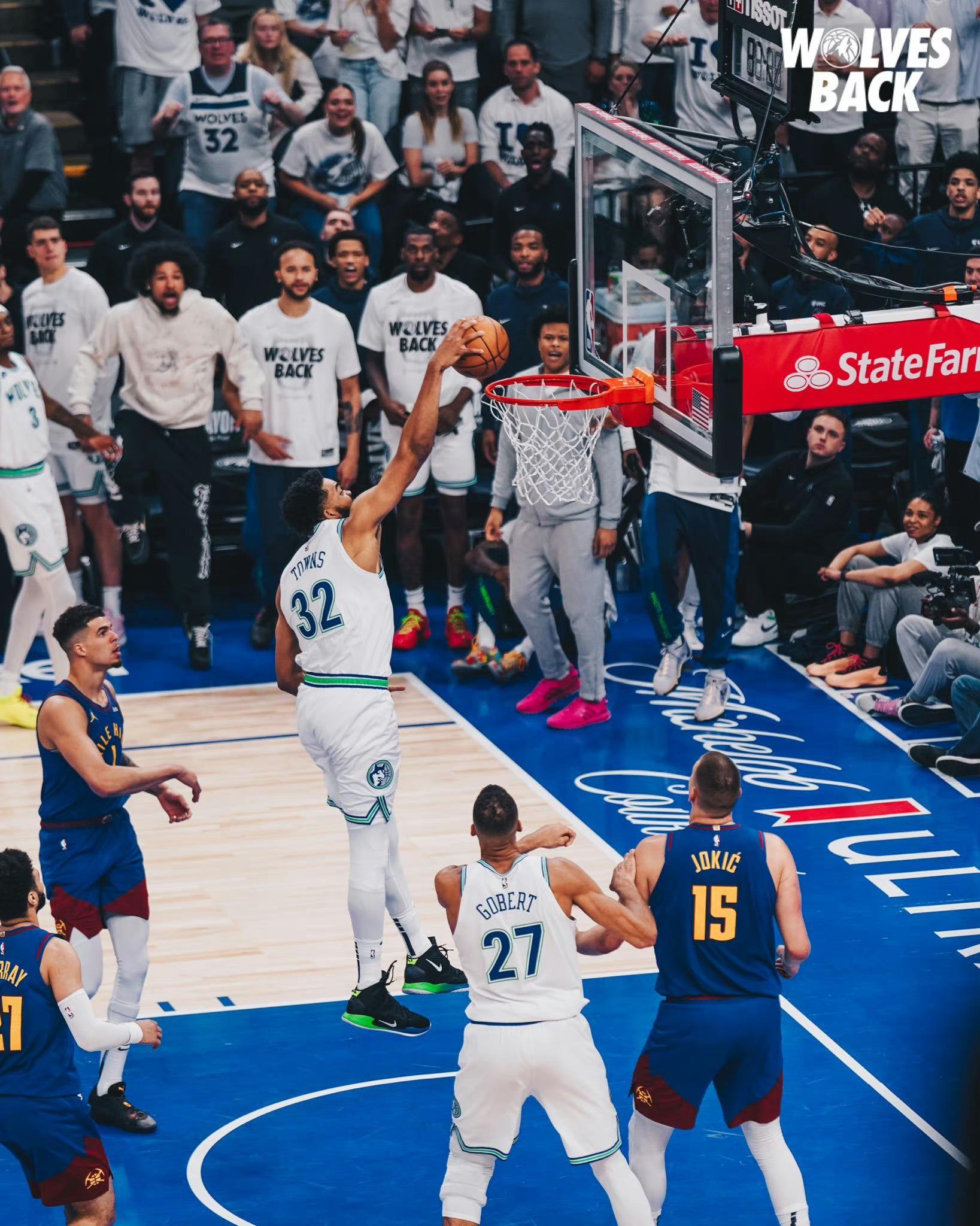 阿森纳主场大胜狼队，取得重要三分