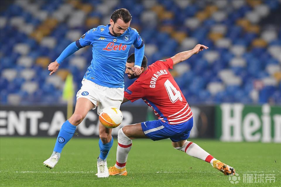 那不勒斯主场呼风唤雨团结一致待战的简单介绍