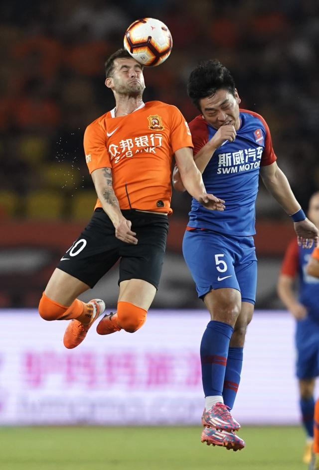 包含重庆斯威队球员状态逐渐回暖赛季内表现更胜上轮的词条 包含重庆斯威队球员状态逐渐回暖赛季内表现更胜上轮的词条