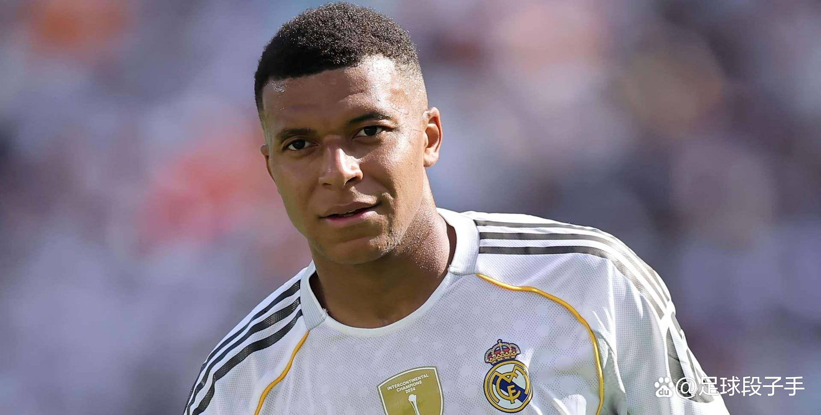 马赛横扫波兰，姆巴佩扛起全队