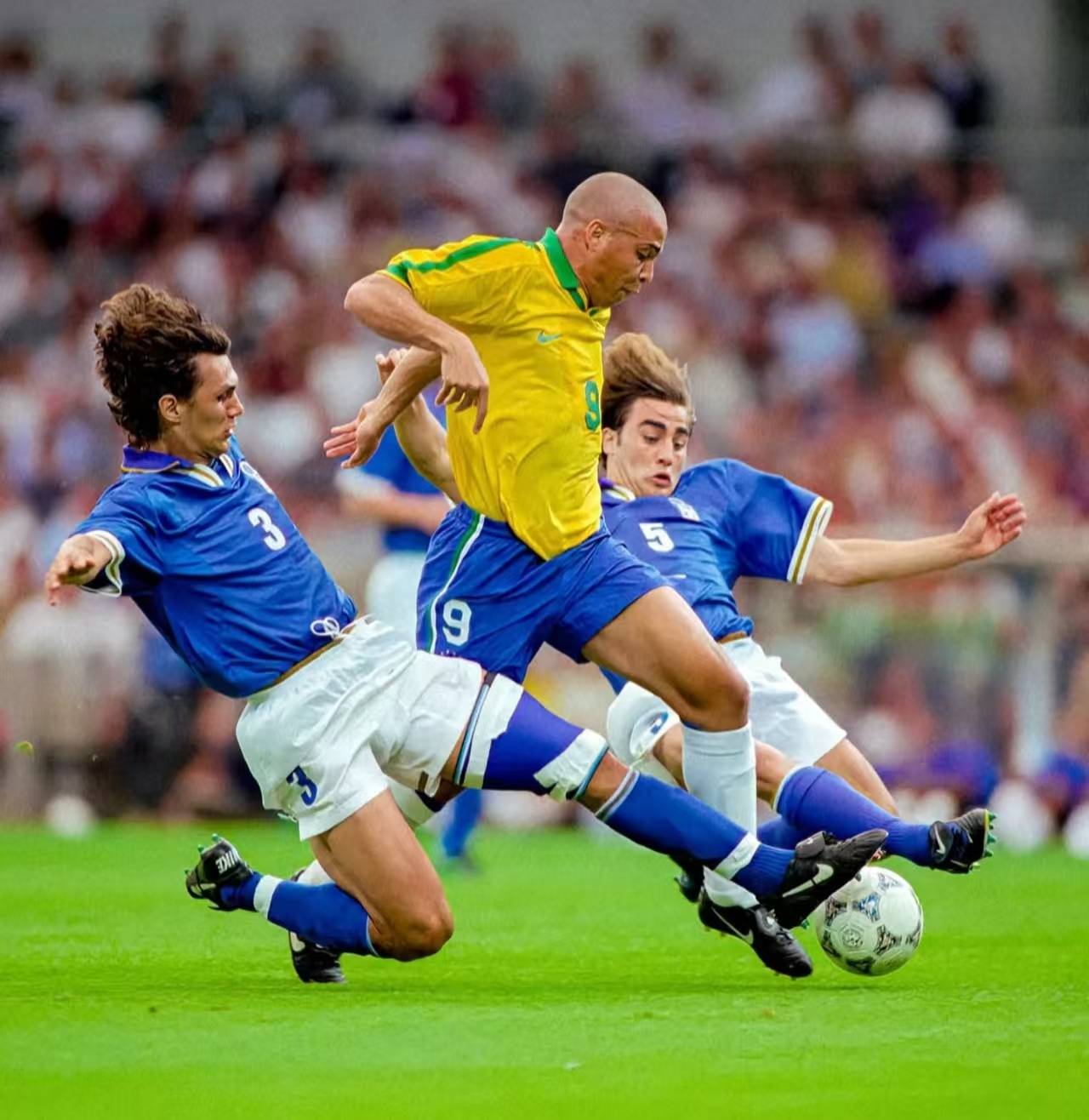 直布罗陀队客场赢得关键胜利的简单介绍