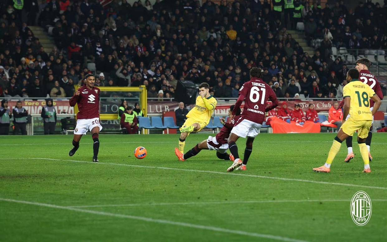 那不勒斯逆转AC米兰，贝林厄姆状态火热的简单介绍