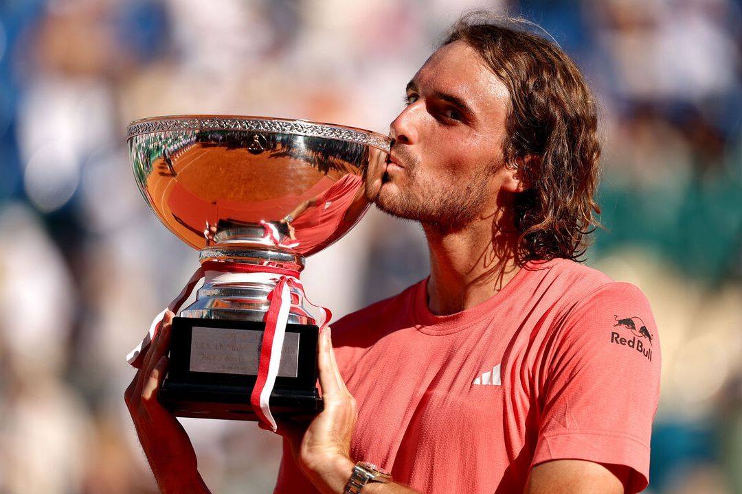 关于法网碾压蒙特卡洛大师赛，西西帕斯刷新纪录的信息