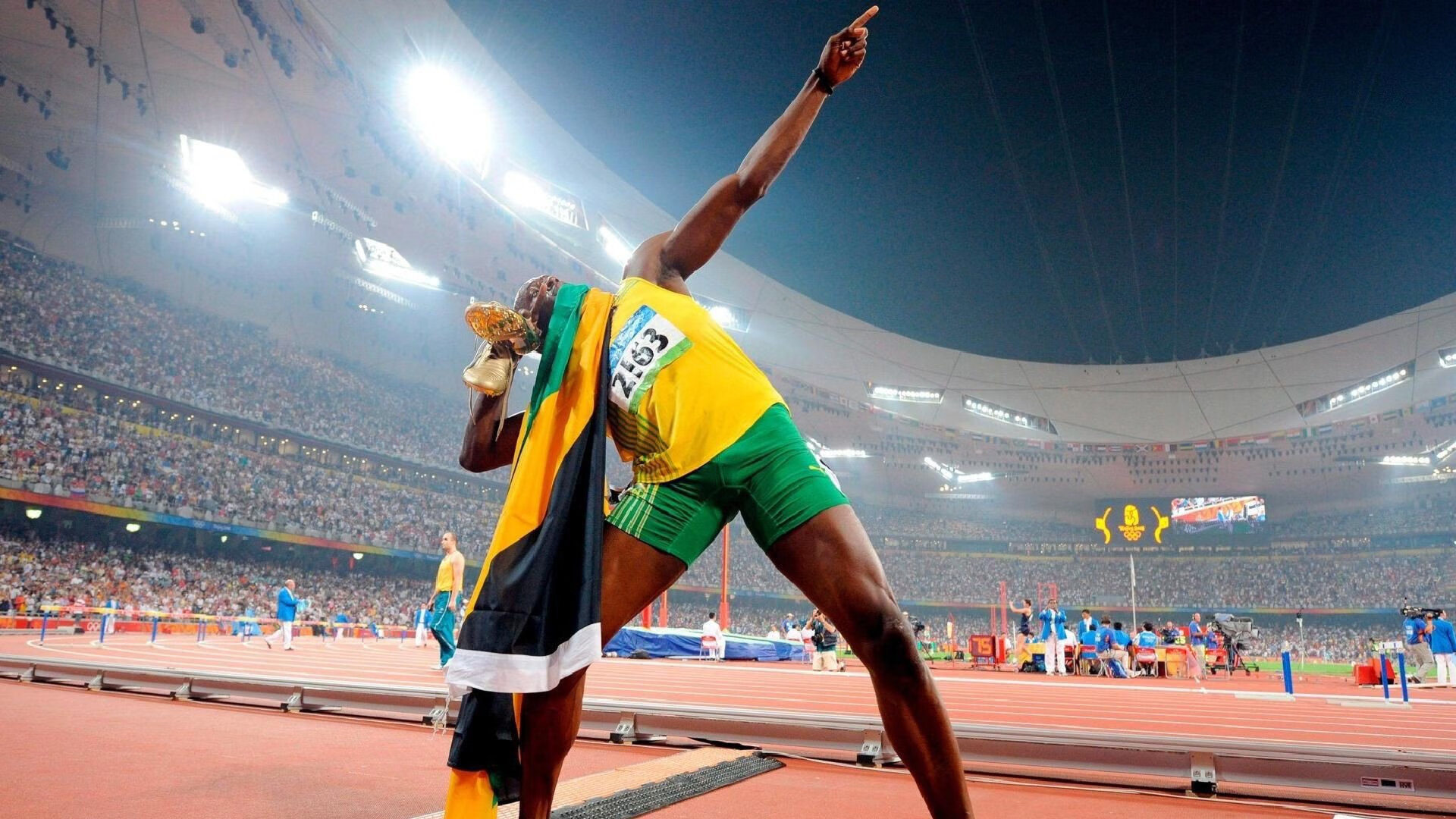 欧冠淘汰赛焦点战，火箭横扫76人